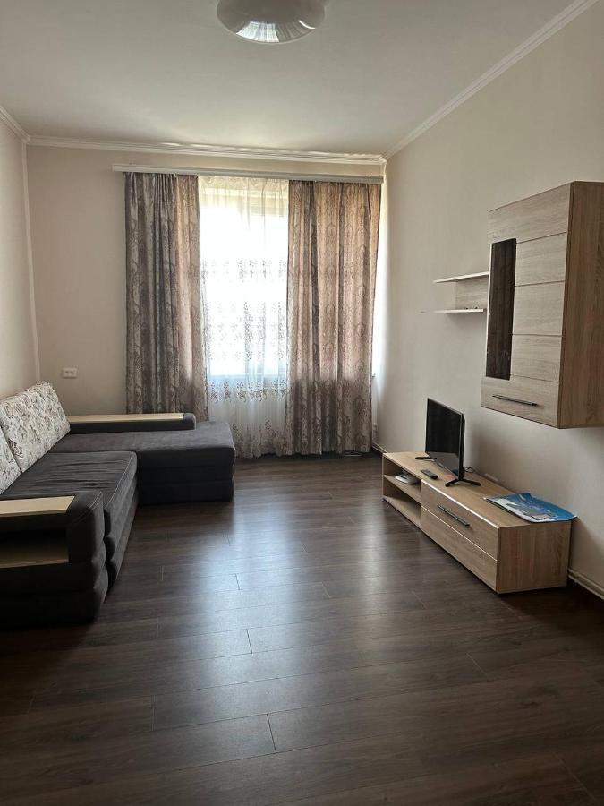 Затишна Двокімнатна Квартира В Самому Серці Ужгорода Oujhorod Extérieur photo